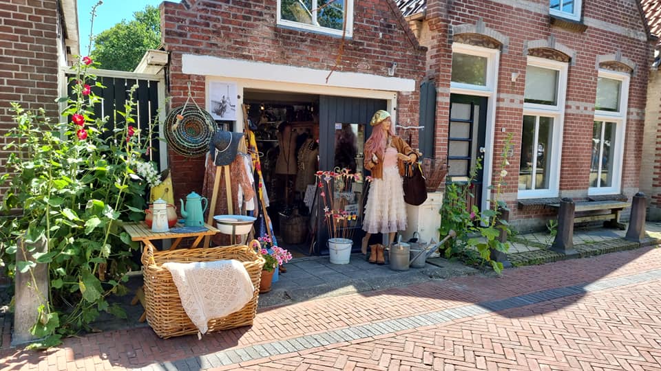 Buiten-Etalage Buiten-Etalage